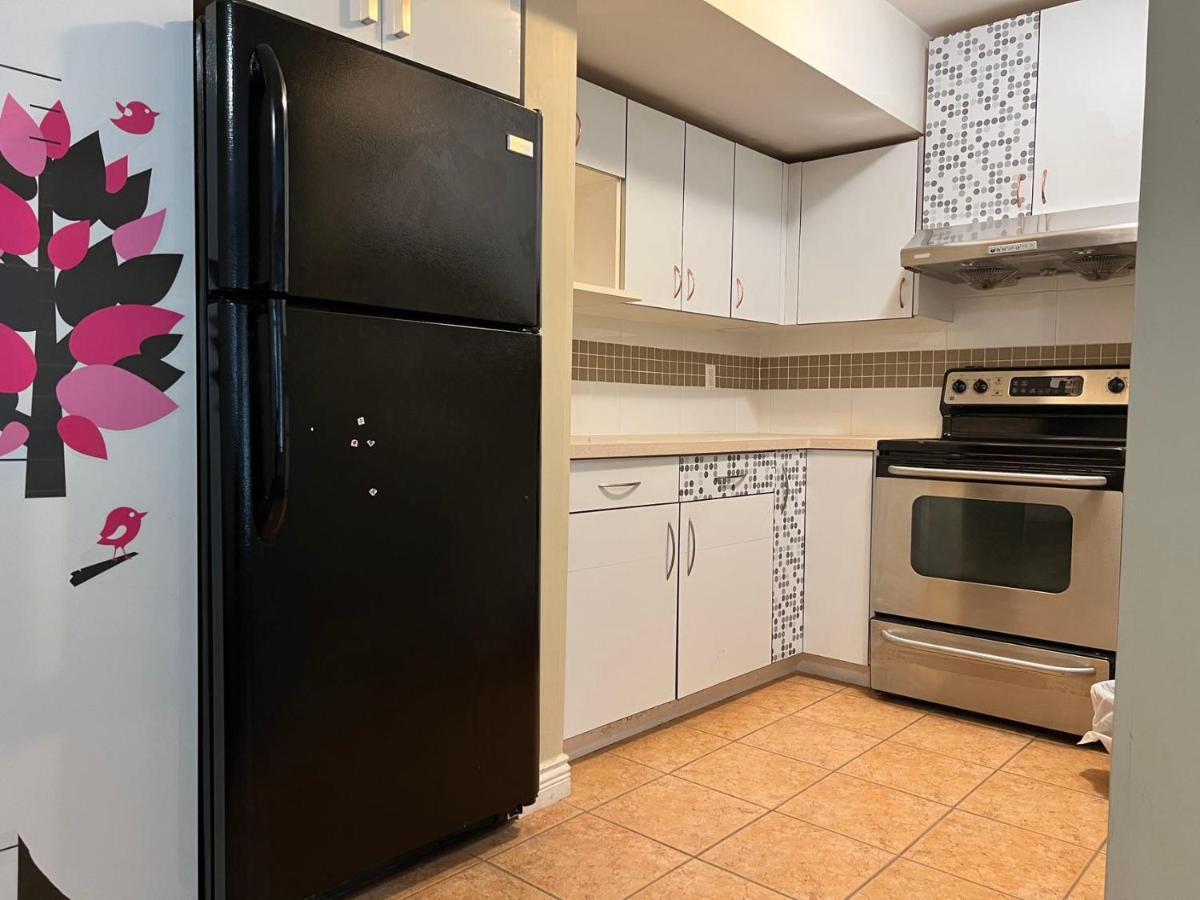 One Bedroom, One Living Room, One Kitchen And One Bathroom With Independent Access Richmond Extérieur photo